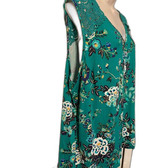 NWT Daniel Rainn Floral Sleeveless Blouse 3X - Picture 4 of 8